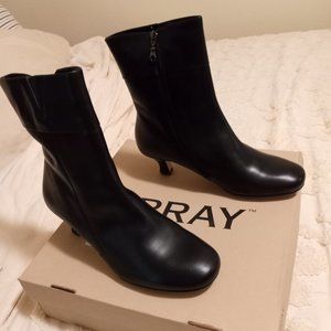 Women's boots
